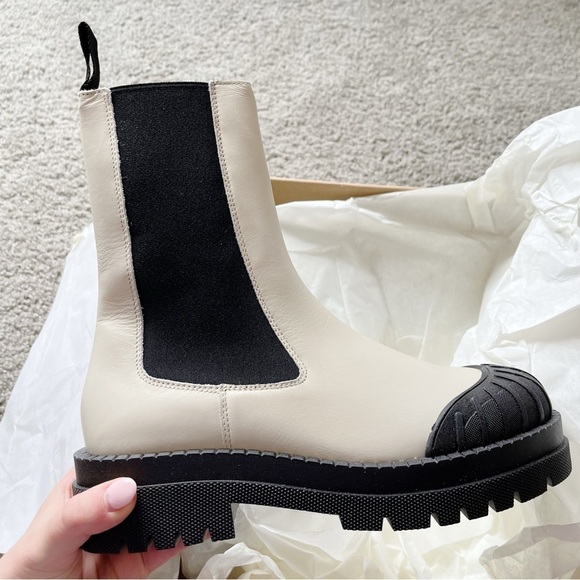 Anthropologie Maeve NEW Chelsea Boots Ivory Genuine Leather Size 40 US 9 Moto - Picture 6 of 12